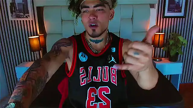 LihanJor 23 online show from 11.27.25