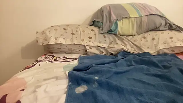 shineofcrazy online show from 10.05.25