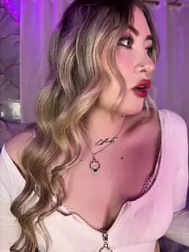 Lally Valencia   online show from 06.12.26