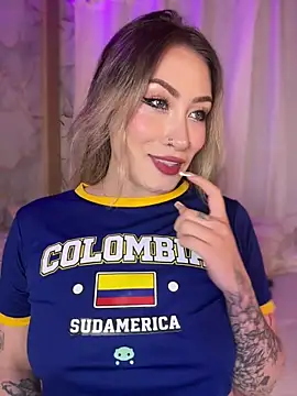 Lally Valencia   online show from 06.25.26
