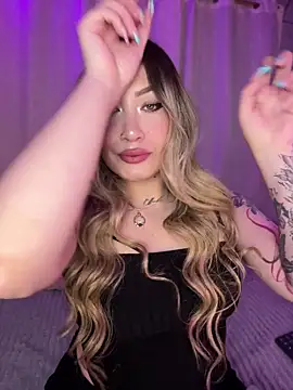 Lally Valencia   online show from 07.26.26