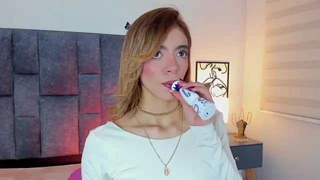 Violetta Ficher online show from 06.03.26