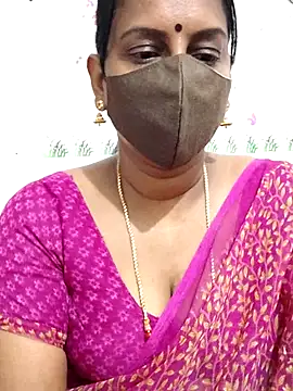 Snapshot of Tamil_Meera12 chatting on 06.19.26 Tamil Meera12 online show from 06.19.26