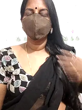 Snapshot of Tamil_Meera12 chatting on 06.27.26 Tamil Meera12 online show from 06.27.26