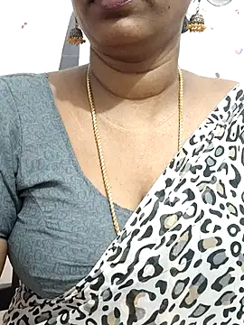 Snapshot of Tamil_Meera12 chatting on 07.23.26 Tamil Meera12 online show from 07.23.26