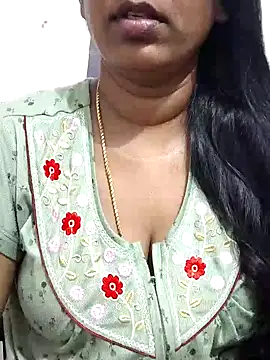 Snapshot of Tamil_Meera12 chatting on 07.29.26 Tamil Meera12 online show from 07.29.26