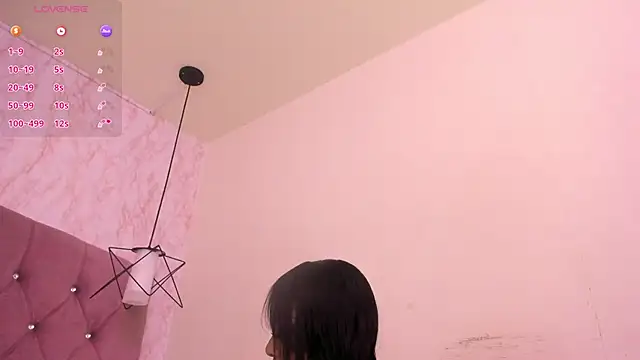 Raichell  online show from 09.12.25