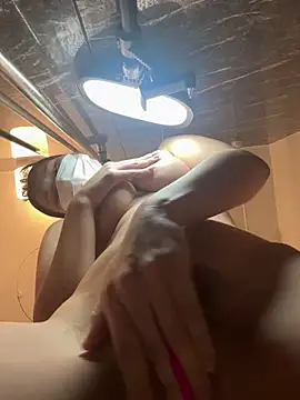 Rara  oo online show from 03.23.25