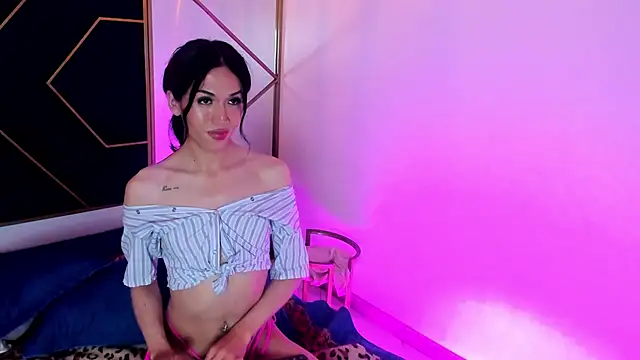 Snapshot of Engelth_ chatting on 03.14.25 Engelth online show from 03.14.25