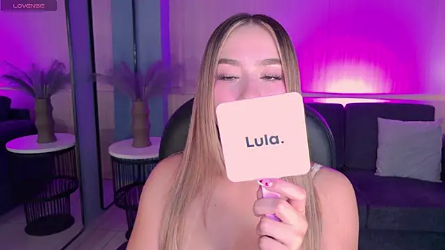 AmaiaHaywood online show from 10.07.25