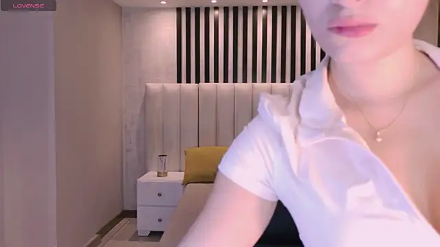 AmaiaHaywood online show from 03.12.26