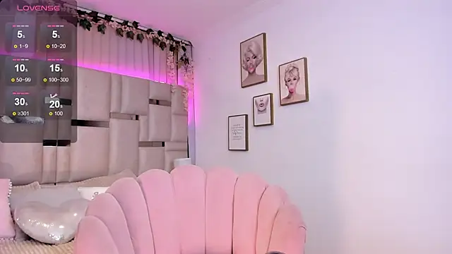 Daphne chers online show from 02.21.25