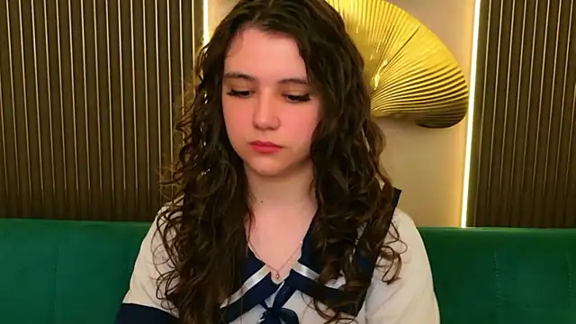 Pauline Heaven online show from 06.06.26