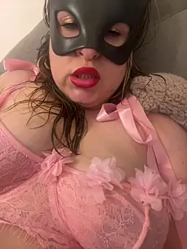 laarti online show from 04.21.26