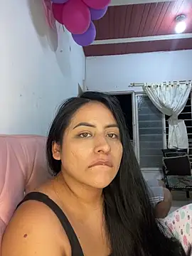 Snapshot of lamaravilla_08 chatting on 02.06.25 lamaravilla 08 online show from 02.06.25