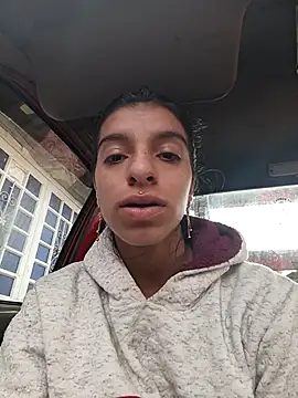 Ariell Kieran online show from 02.27.25