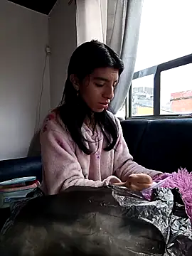 Ariell Kieran online show from 03.21.25