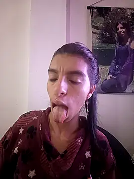 Ariell Kieran online show from 09.30.25