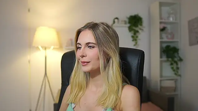 catecrago  online show from 12.03.25