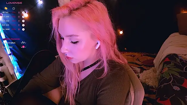 Snapshot of Bibi_Iva chatting on 03.16.26 Bibi Iva online show from 03.16.26