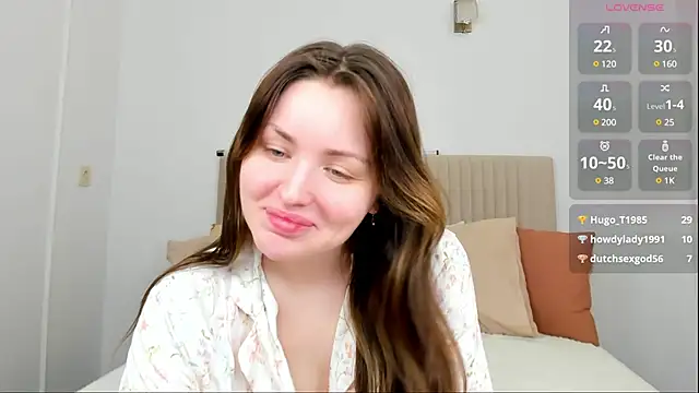 Lora Rosee online show from 02.22.25