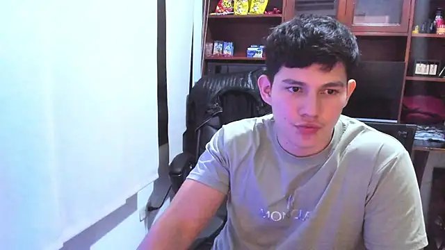 JamesCr  online show from 02.07.25