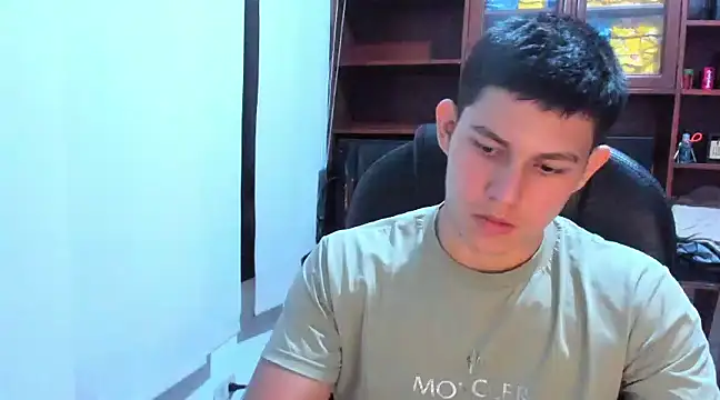 JamesCr  online show from 02.26.25