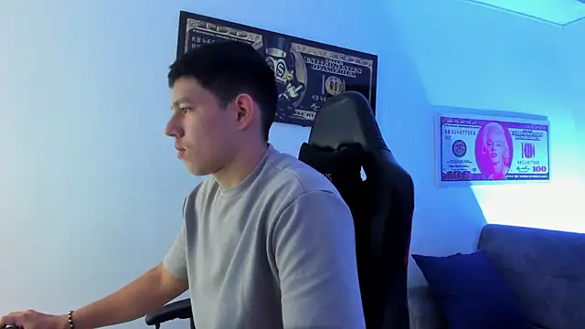 JamesCr  online show from 02.28.25