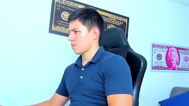 JamesCr  online show from 03.06.25