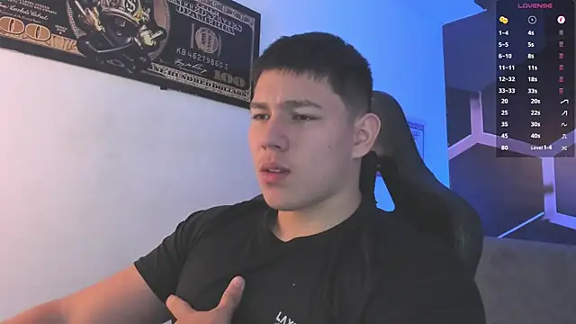 JamesCr  online show from 09.15.25