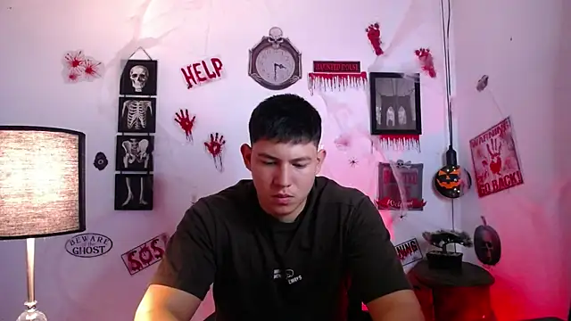 JamesCr  online show from 10.30.25