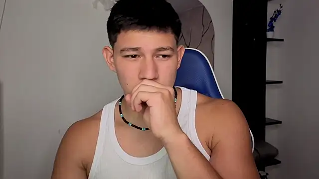 JamesCr  online show from 07.30.26