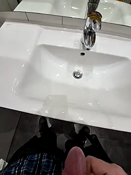 Snapshot of Oli0203@xh chatting on 03.19.26 Oli0203xh online show from 03.19.26