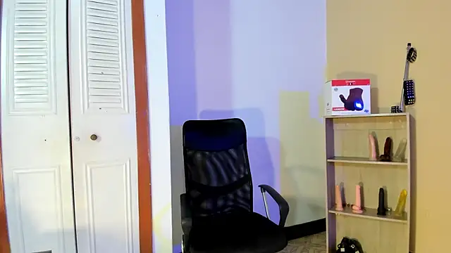 Violetta 0 online show from 09.20.25