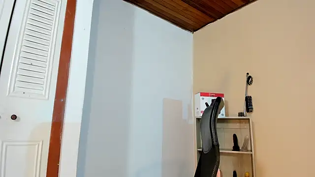 Violetta 0 online show from 10.04.25