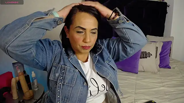 GochitaWild online show from 09.08.25