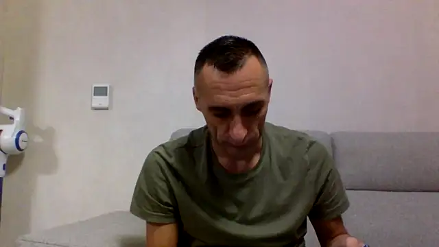 Snapshot of ANGELSANTAMARIA- chatting on 10.05.25 ANGELSANTAMARIA- online show from 10.05.25