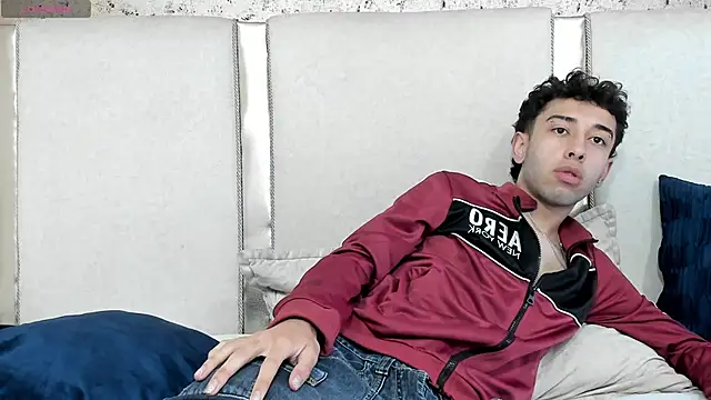 Snapshot of erickblaze_wm chatting on 03.04.25 erickblaze wm online show from 03.04.25