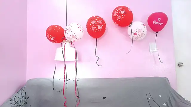 Snapshot of Hiyakasudere chatting on 03.02.26 Hiyakasudere online show from 03.02.26