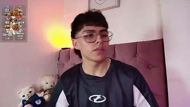 PepperTwink online show from 11.13.25