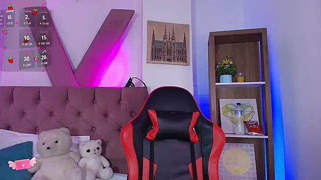 PepperTwink online show from 04.25.26