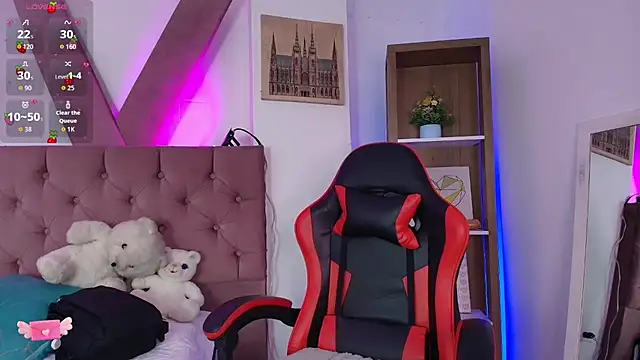 PepperTwink online show from 04.30.26