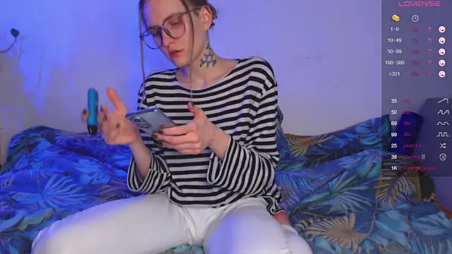 Snapshot of Miss_lionheart chatting on 03.04.25 Miss lionheart online show from 03.04.25