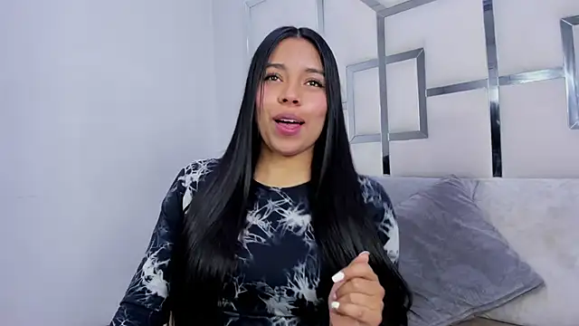 Snapshot of ZoeWan69 chatting on 09.22.25 ZoeWan69 online show from 09.22.25