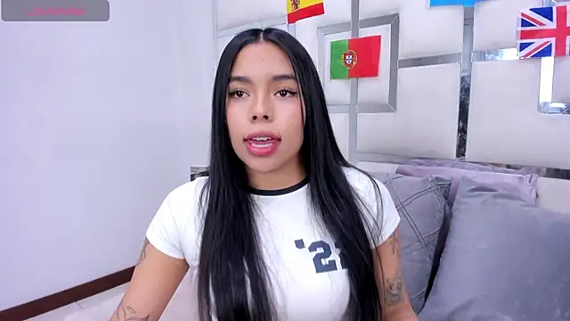 ZoeWan69 online show from 06.24.26