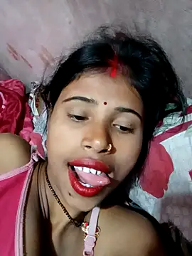 Snapshot of Miss_triha chatting on 02.16.25 Miss triha online show from 02.16.25