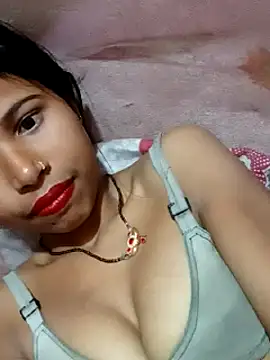 Snapshot of Miss_triha chatting on 02.25.25 Miss triha online show from 02.25.25