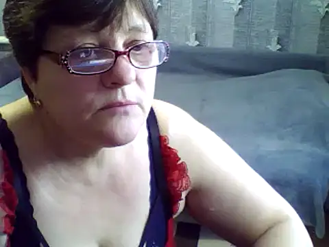 Snapshot of ElzaJewel chatting on 02.09.25 ElzaJewel online show from 02.09.25