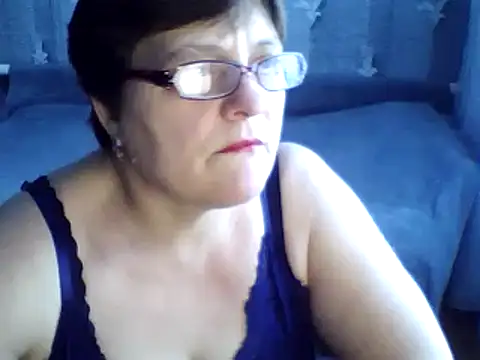 Snapshot of ElzaJewel chatting on 02.11.25 ElzaJewel online show from 02.11.25