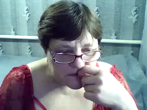 Snapshot of ElzaJewel chatting on 02.11.25 ElzaJewel online show from 02.11.25